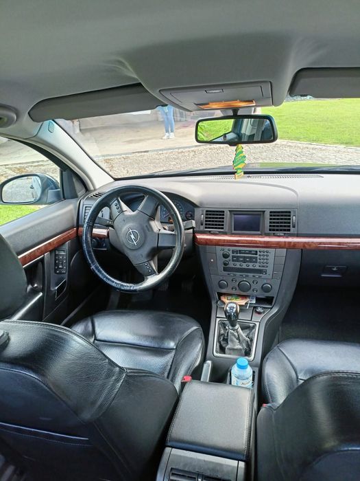 Opel vectra 1.6 2003.