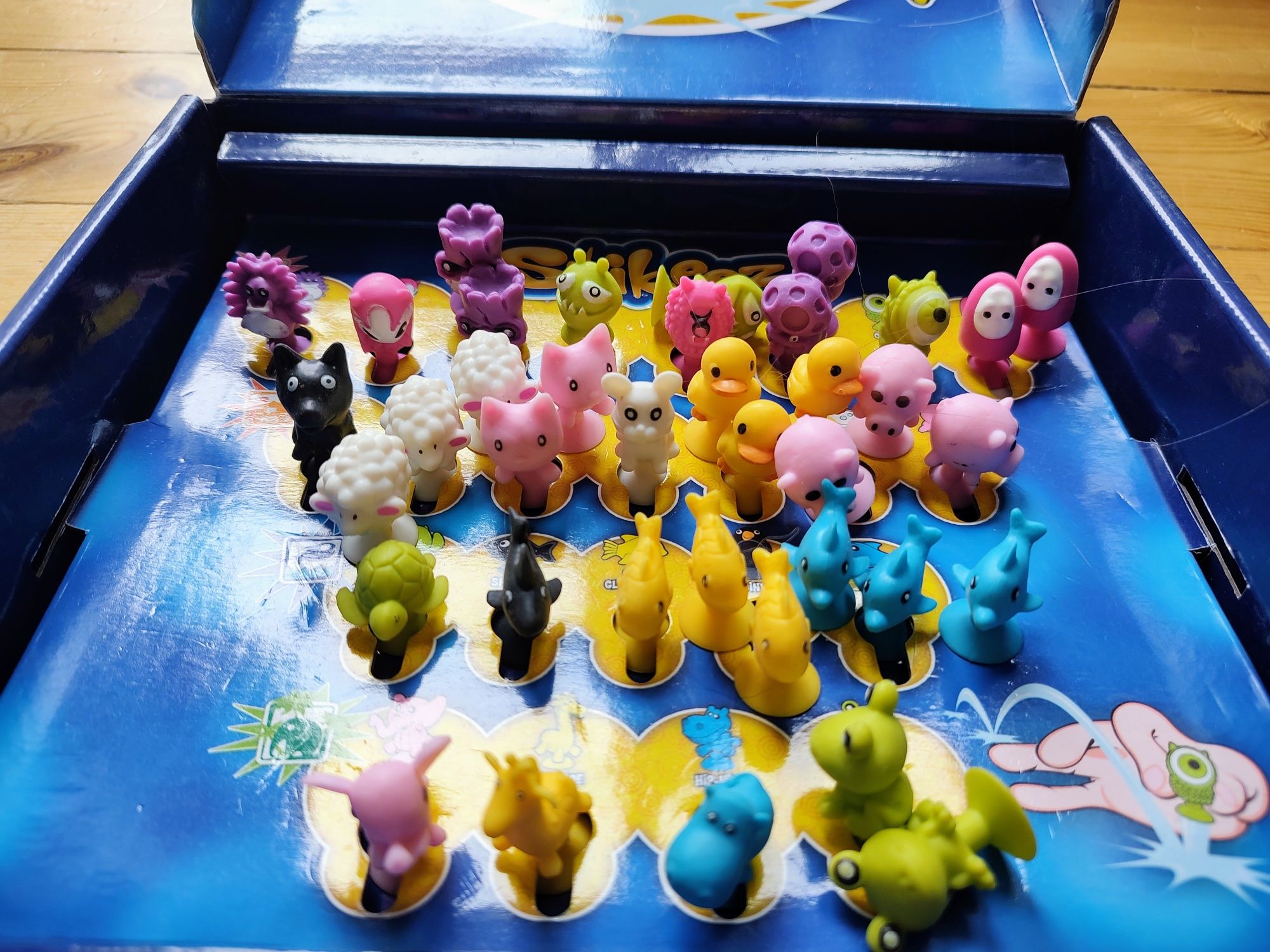 Stikeez gra planszowa, gry planszowe Lidl, figurki stikeez