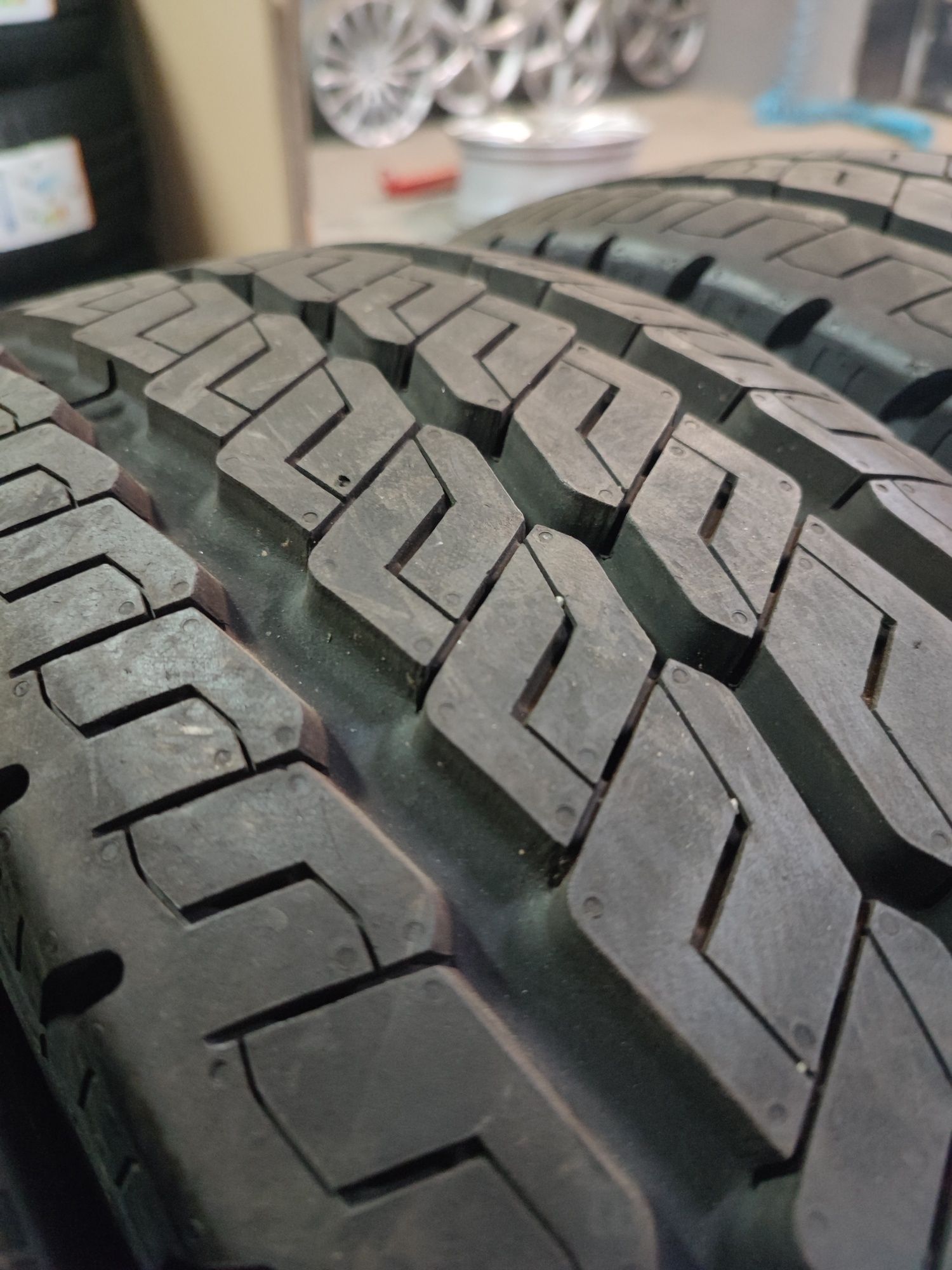 Opony letnie 225/75R16C 116R Continetal Vanco Camper | Jak Nowe!