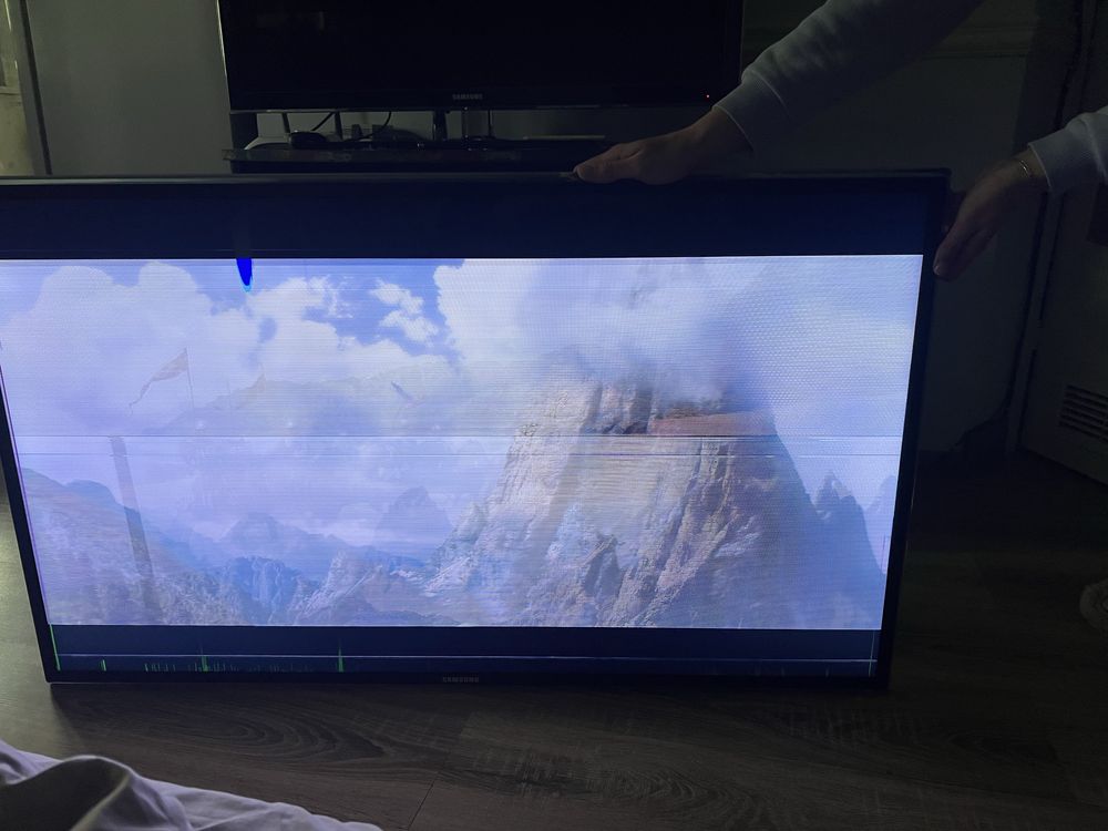Телевізор Samsung Smart TV 46”