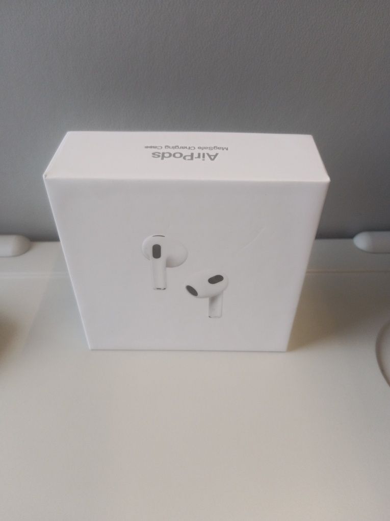 AirPods 3 generacji