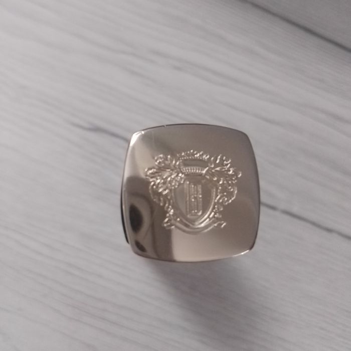 Блиск/помада/Bobbi brown