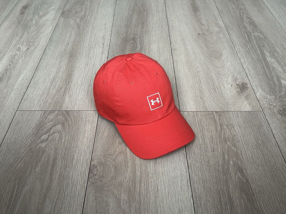 Кепка under armour