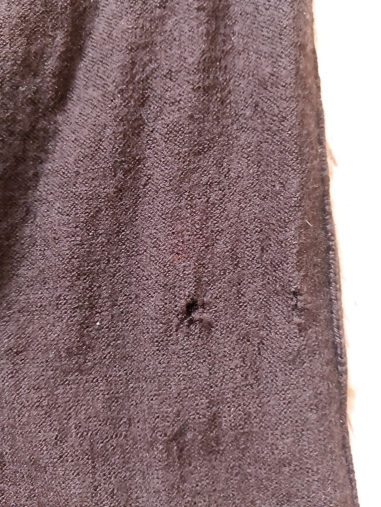 Brązowy sweter 100% wełna uszkodzony