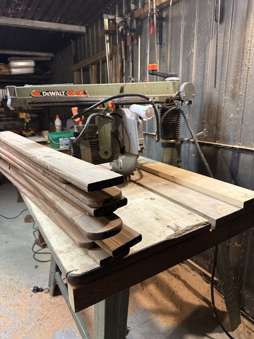 Duża piła radialna dewalt dw8003