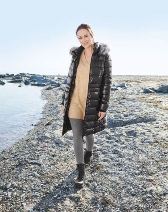 Новое! Фирменное зимнее женское пальто куртка  размер 52.