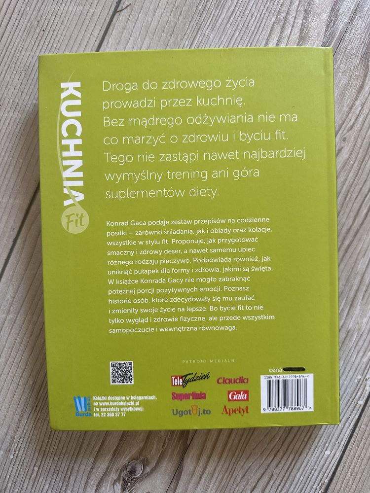 Książka „Kuchnia Fit”  Konrad Gaca