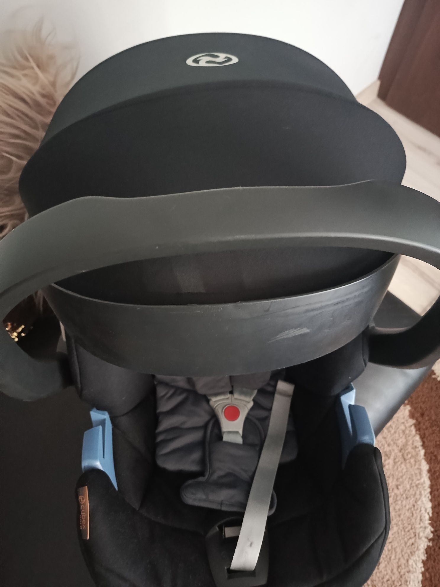 Fotelik z bazą Cybex Aton 5