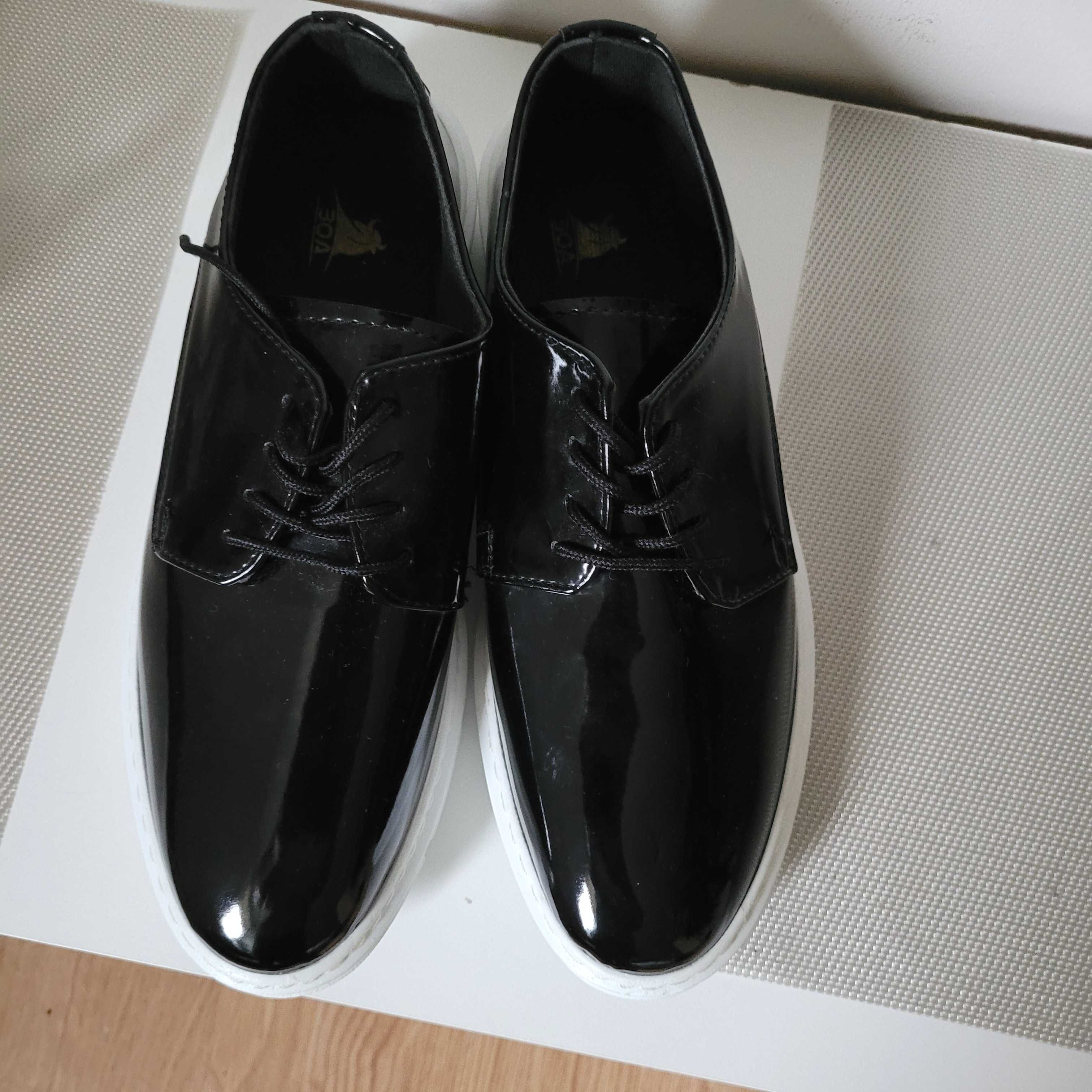 Buty meskie roz 40