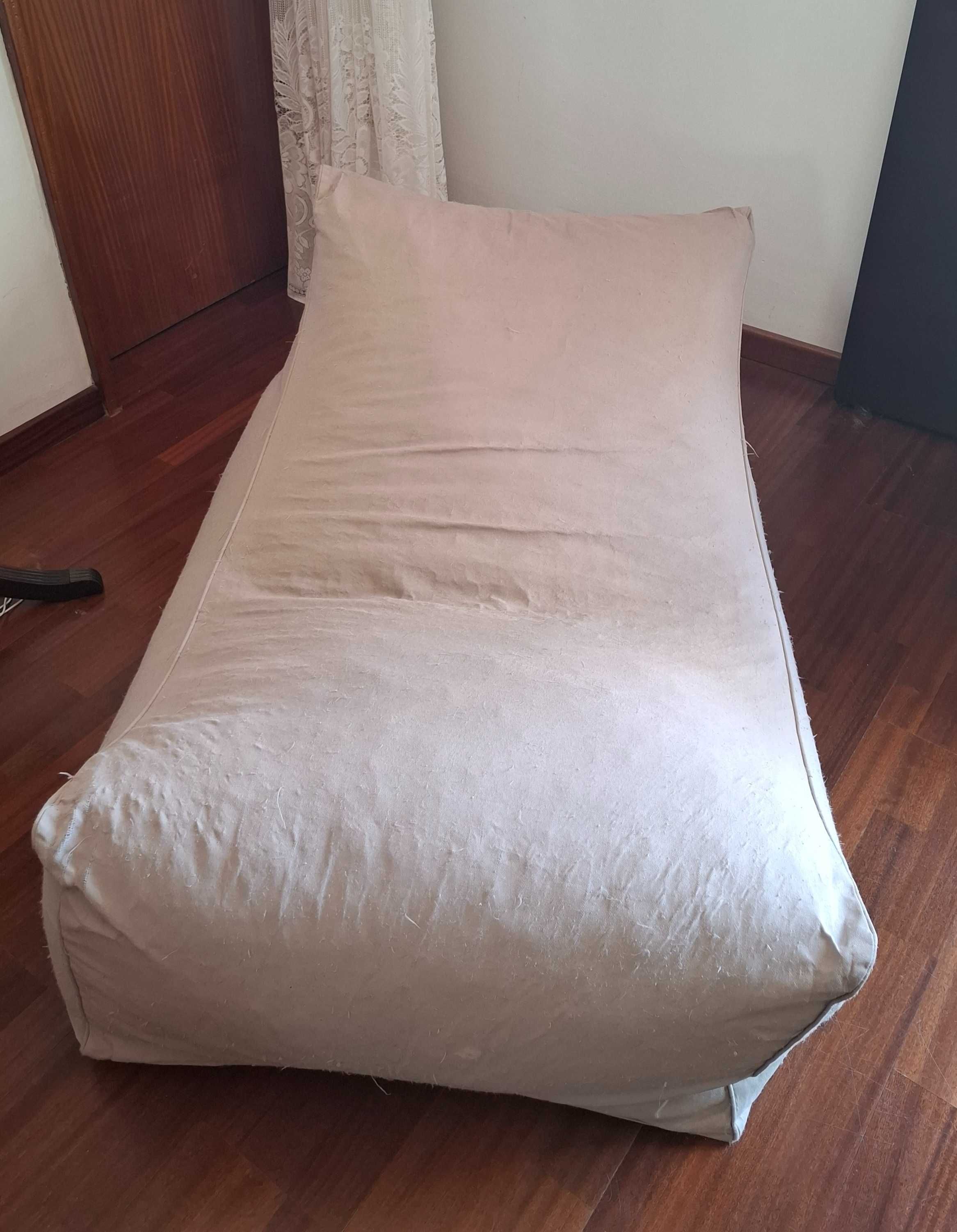 Puffe cinzento Kuti season