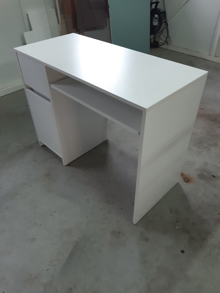 Biurko białe 100x45x76