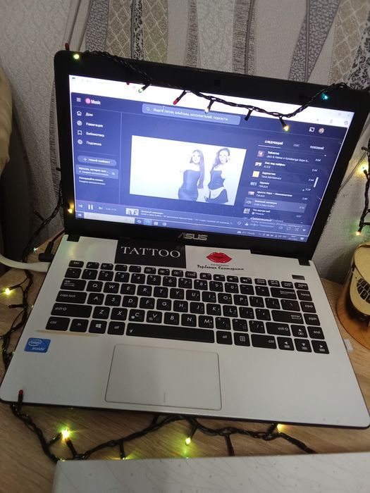 Продам ноутбук состояние 8/10 свеженький,ухожен