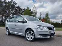 Volkswagen Touran VW Touran LIFT rok 2010, 1.9 TDI 105 KM DSG