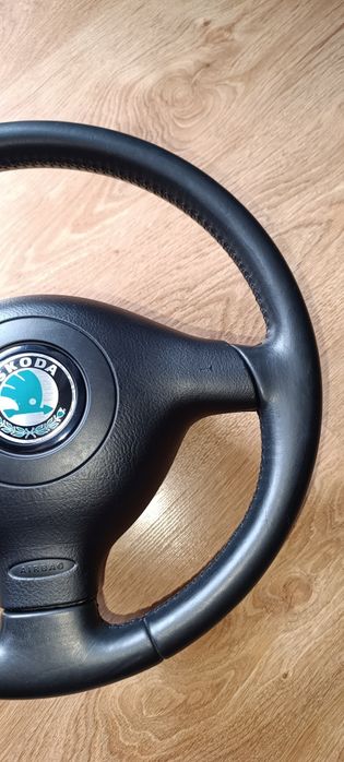 Kierownica Octavia 1 VRS Fabia 1 RS trójramienna poduszka