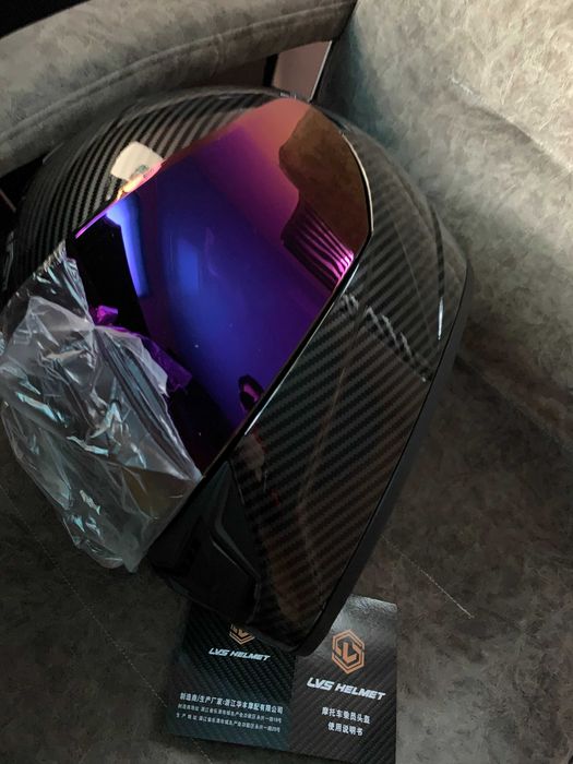 Мото шлем карбон Helmet інтеграл  глянець LVS з очками розмір L