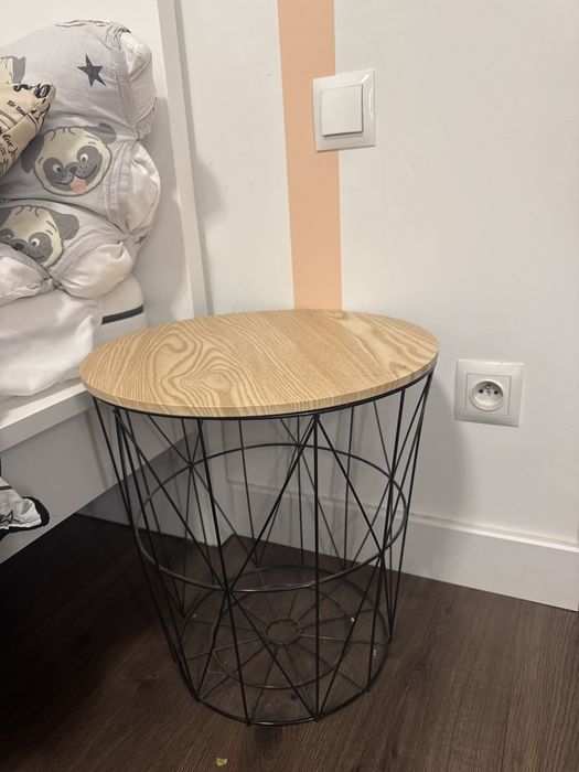 stoliczek nocny kawowy