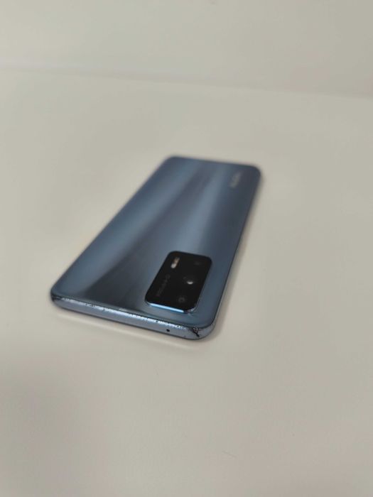 Smartphone Realme GT 5G - Câmera Tripla 64 MP