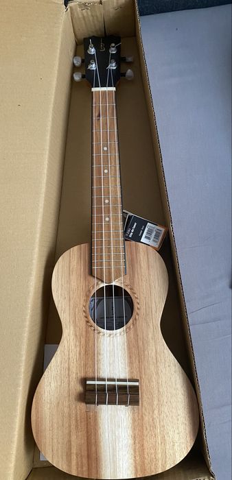 Ukulele w stanie idealnym