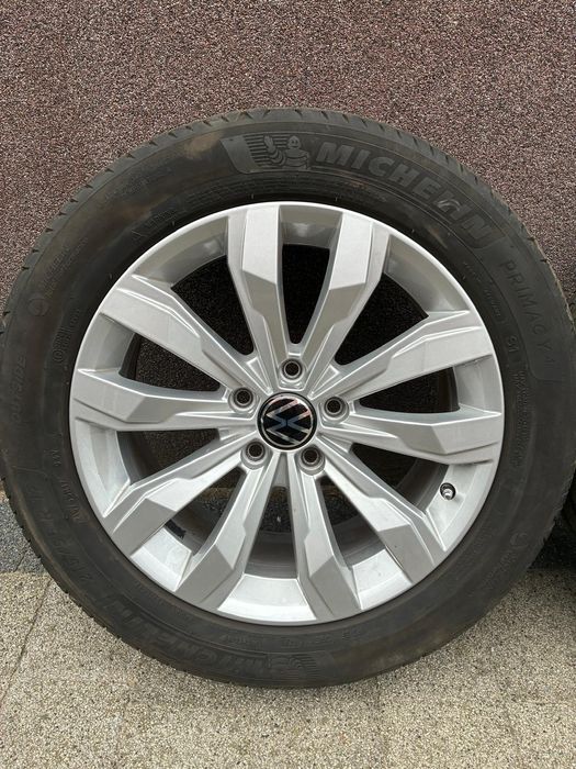 Felgi z oponami VW T-ROC 2GA R17 20R