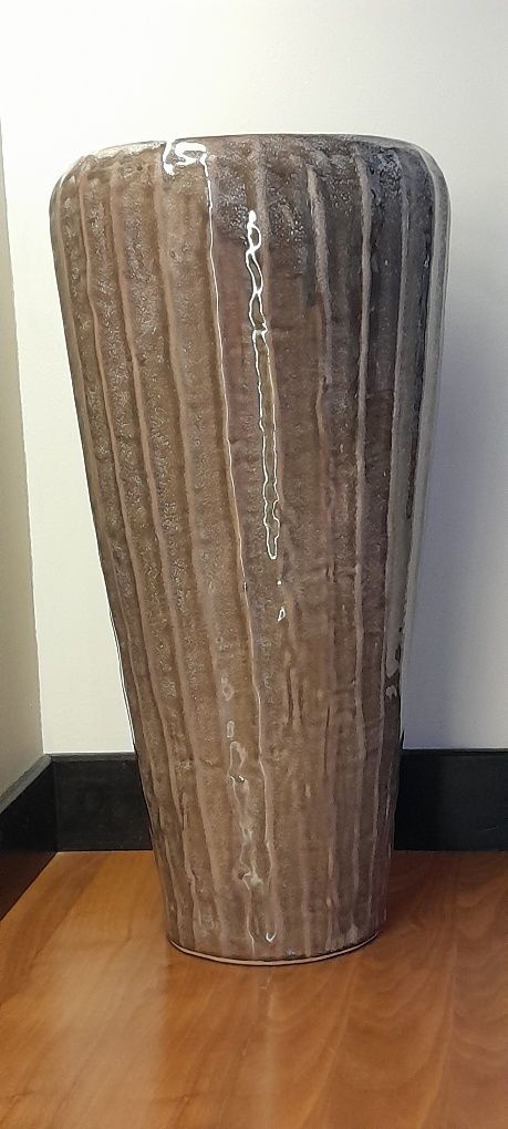 Vaso decorativo cerâmico alto cor taupe