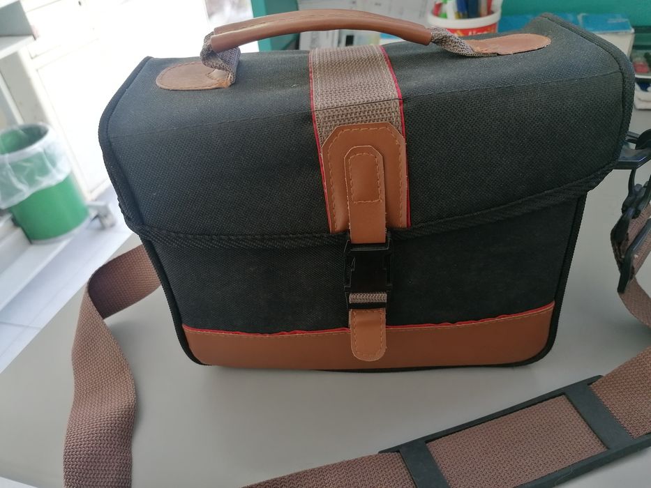 Máquina fotográfica analógica