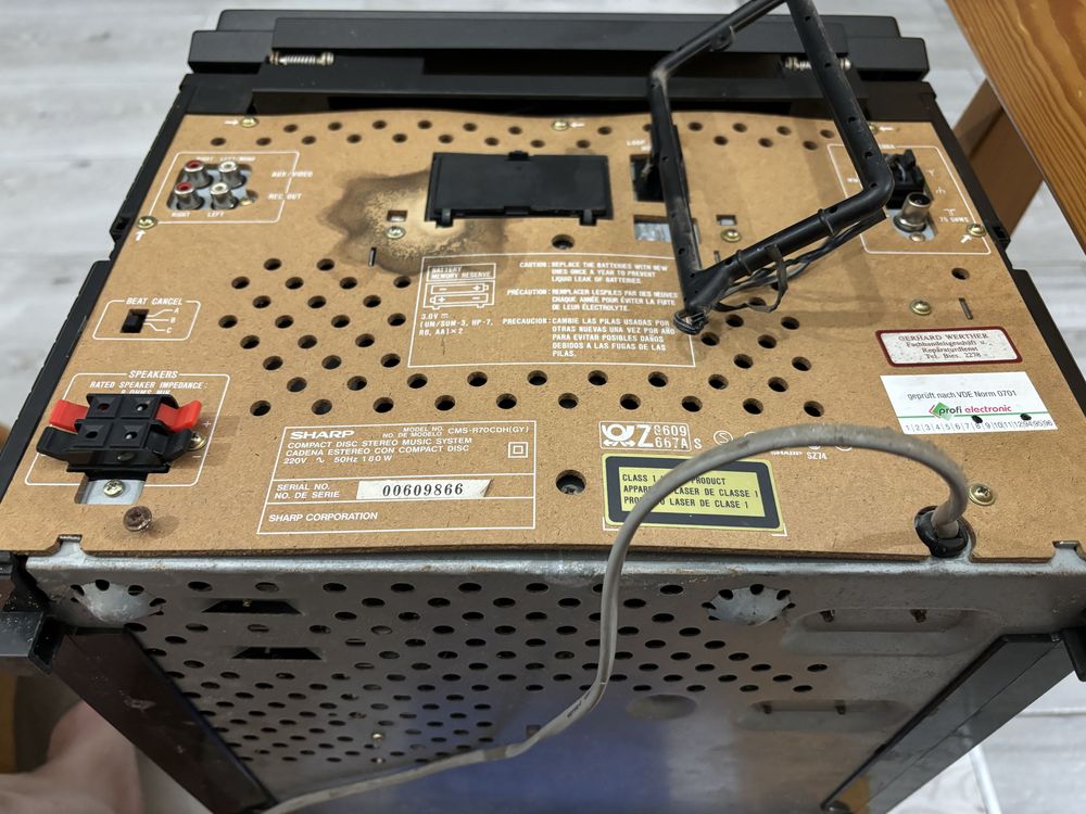 Wieża sharp z gramofonem  CMS-R 70