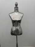 Vendo busto prateado