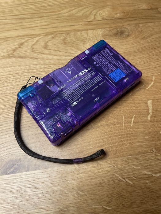 Nintendo ds lite przezroczysty fioletowy