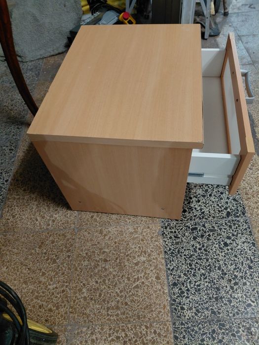 Mesas cabeleireira beje