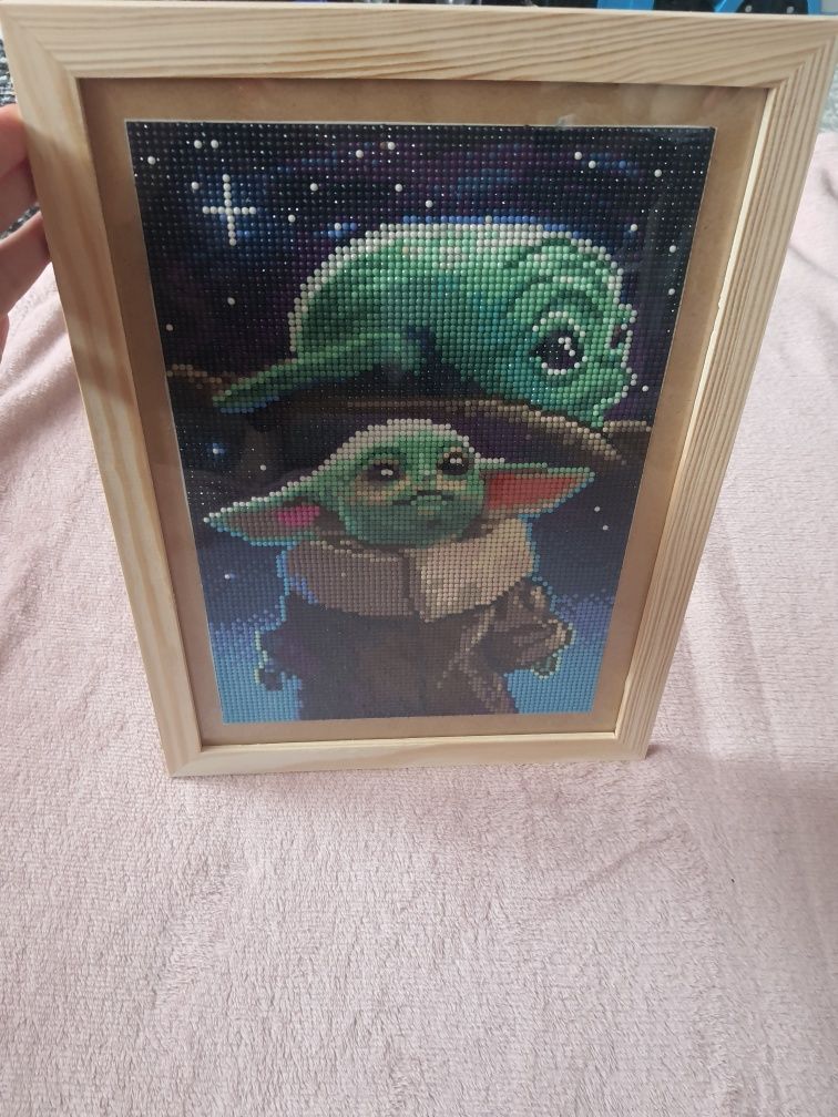 Obraz Baby Yoda z ramką
