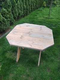 Stół drewniany do malowania
