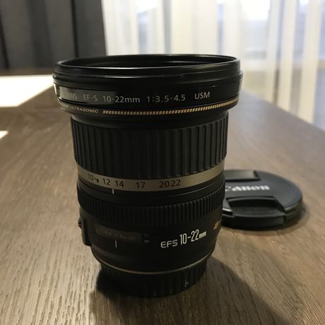 Canon  EFS 10 -22 mm