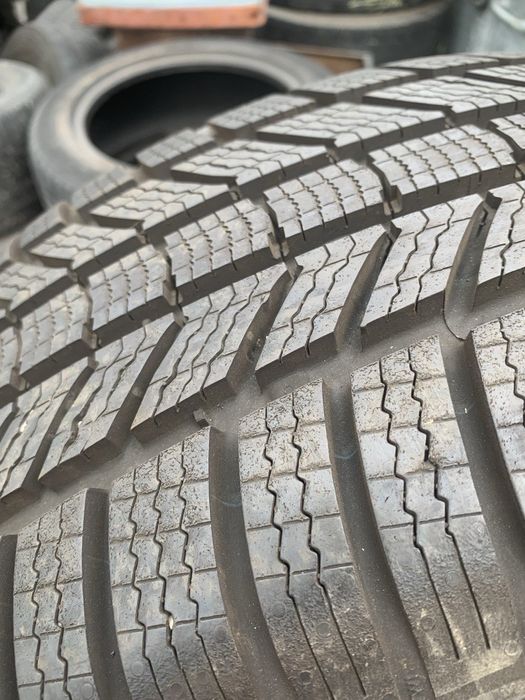 Continental TS 870 P 235/55 R18 H — зимові шини 2023 року, як нові