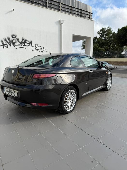 Alfa Romeo GT ano 2005 nacional motor 1.9 GTD 150cv impecável Aceito r