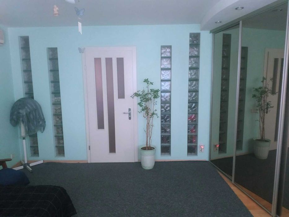 Просторная отдельная комната (28 м²) в квартире от собственника(!)