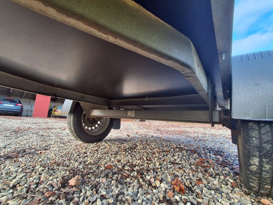 Sprzedam przyczepkę samochodowa marki wariant  500dmc