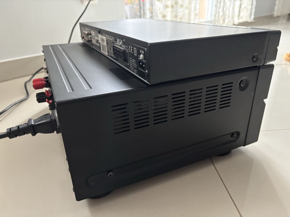 Amplituner Pioneer VSX-420 + Dvd Pioneer DV-320