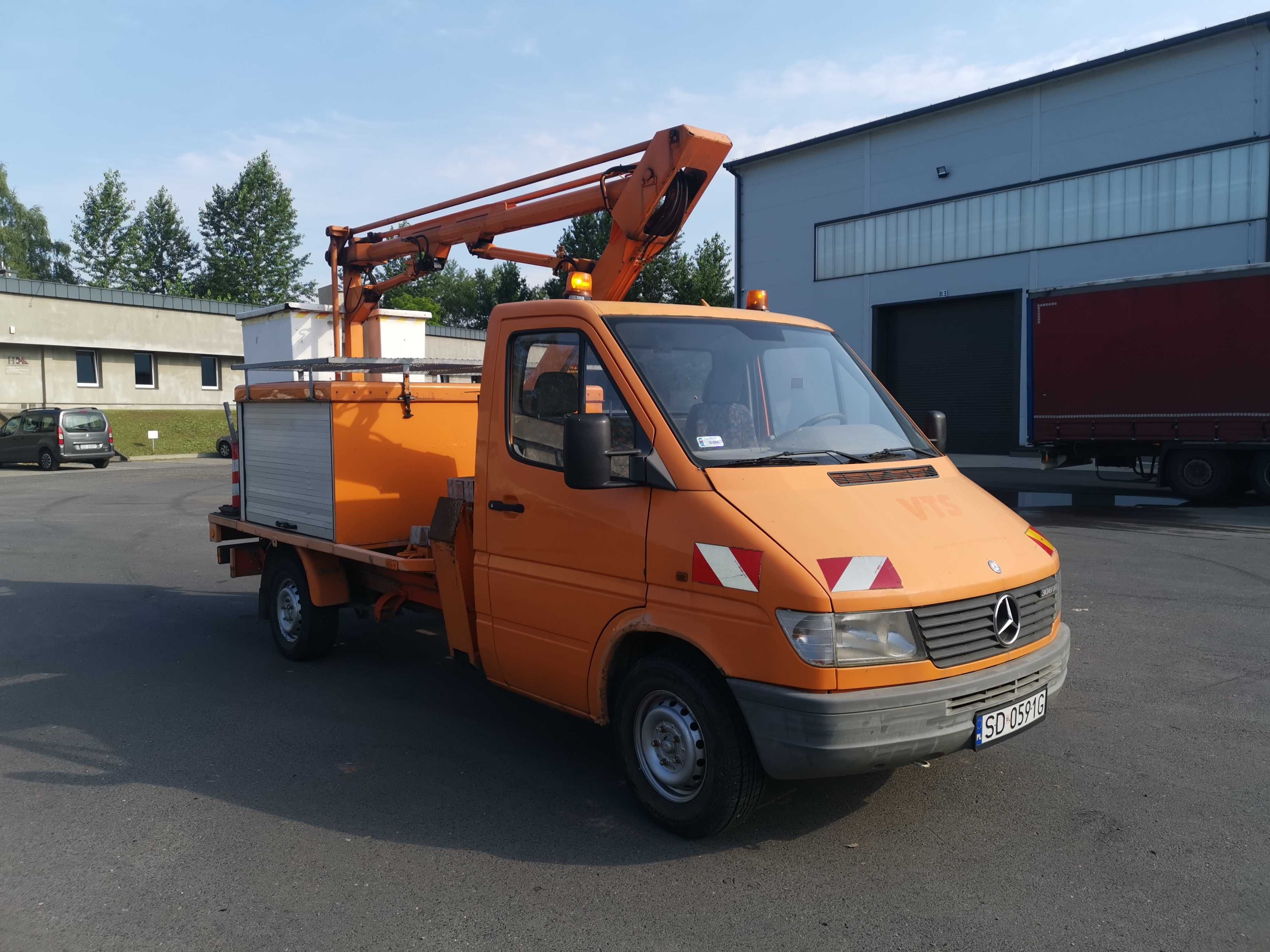 Podnośnik koszowy Zwyzka Mercedes Sprinter Ruthamn ks80 zamiana !