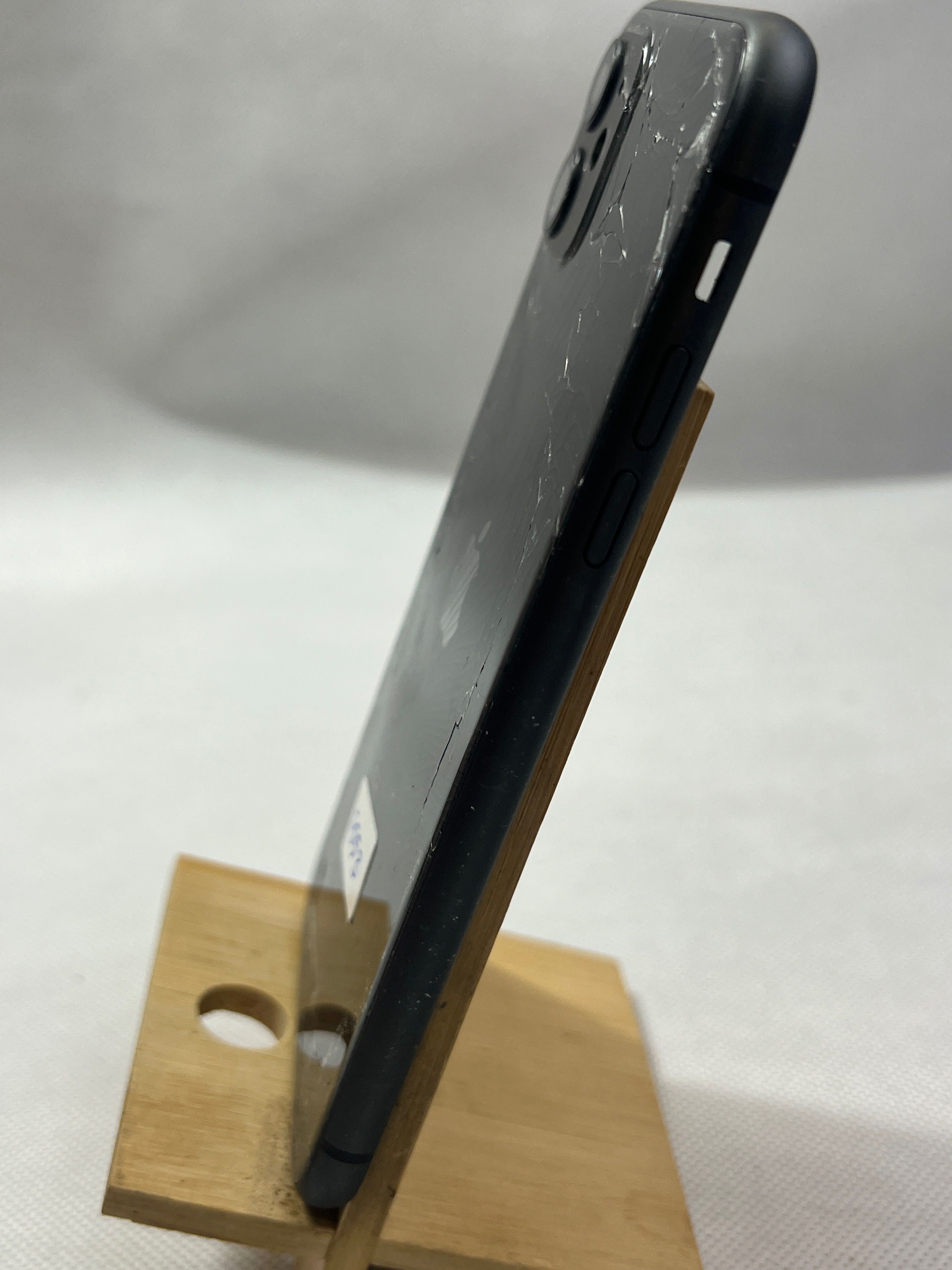 Korpus obudowa Apple iPhone 11 czarny oryginalny