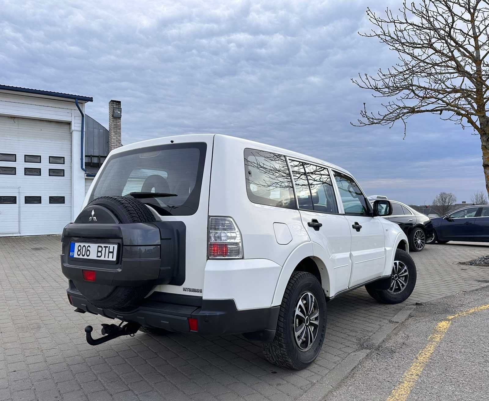 Mitsubishi Pajero 2008 рік. 3.2 TDI 4X4 DIESEL механіка.