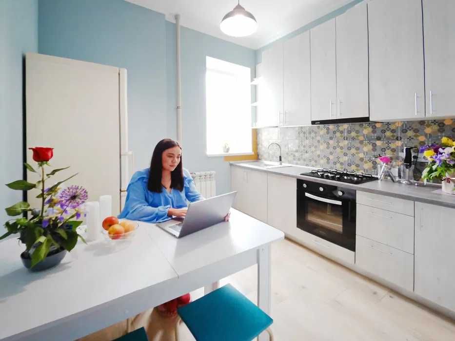 Капсульный хостел / отель 30 метров от метро Арсенальная Дешево Центр-1-555.biz.ua