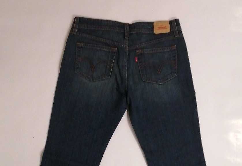 Levi's SUPERLOW bootcut 518