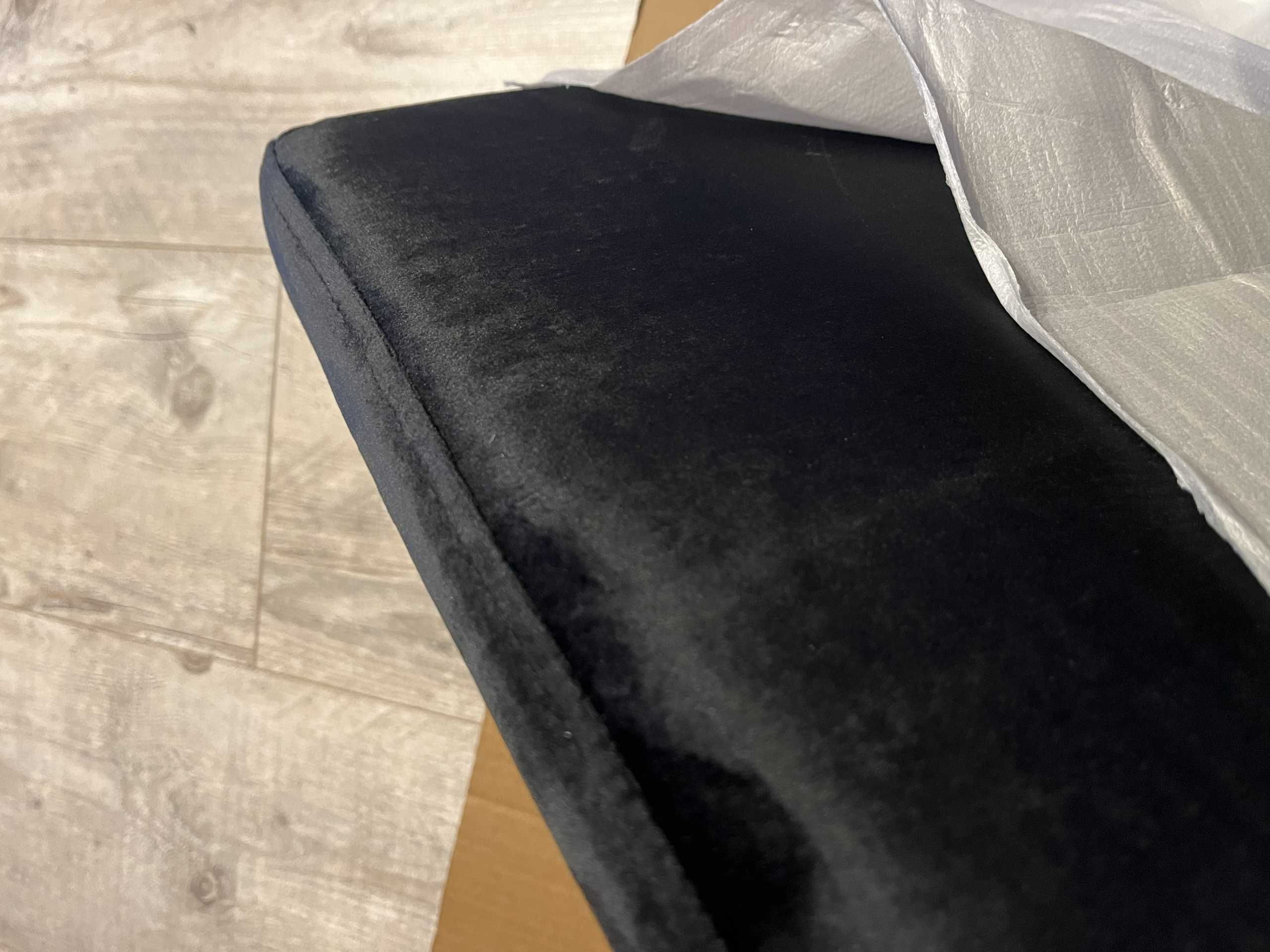 HOMCOM zestaw 2 hokerów czarna aksamitna poduszka 91 cm