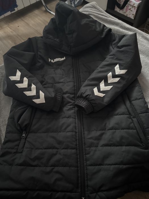 Kurtka przejsciowa Hummel 140cm