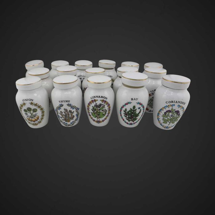 Pojemniki na przyprawy w stylu botanica 19 szt  1985r b5/120660