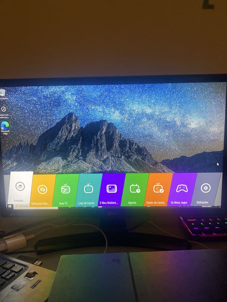 Monitor/tv     60hz
