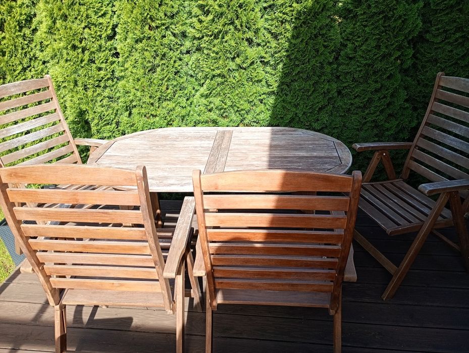 Zestaw mebli ogrodowych drewnianych