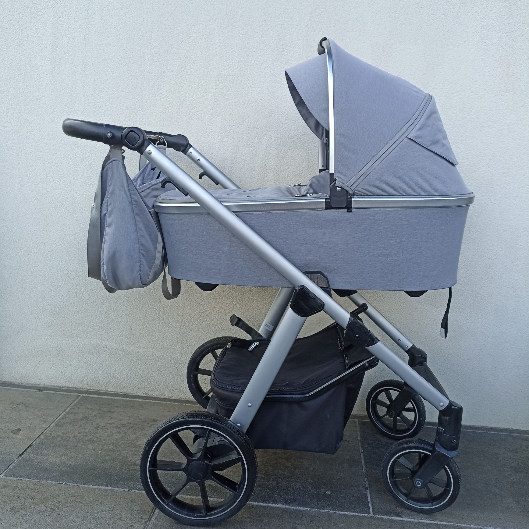 Wózek 3/1 babydesign bueno szary  z fotelikiem cybex