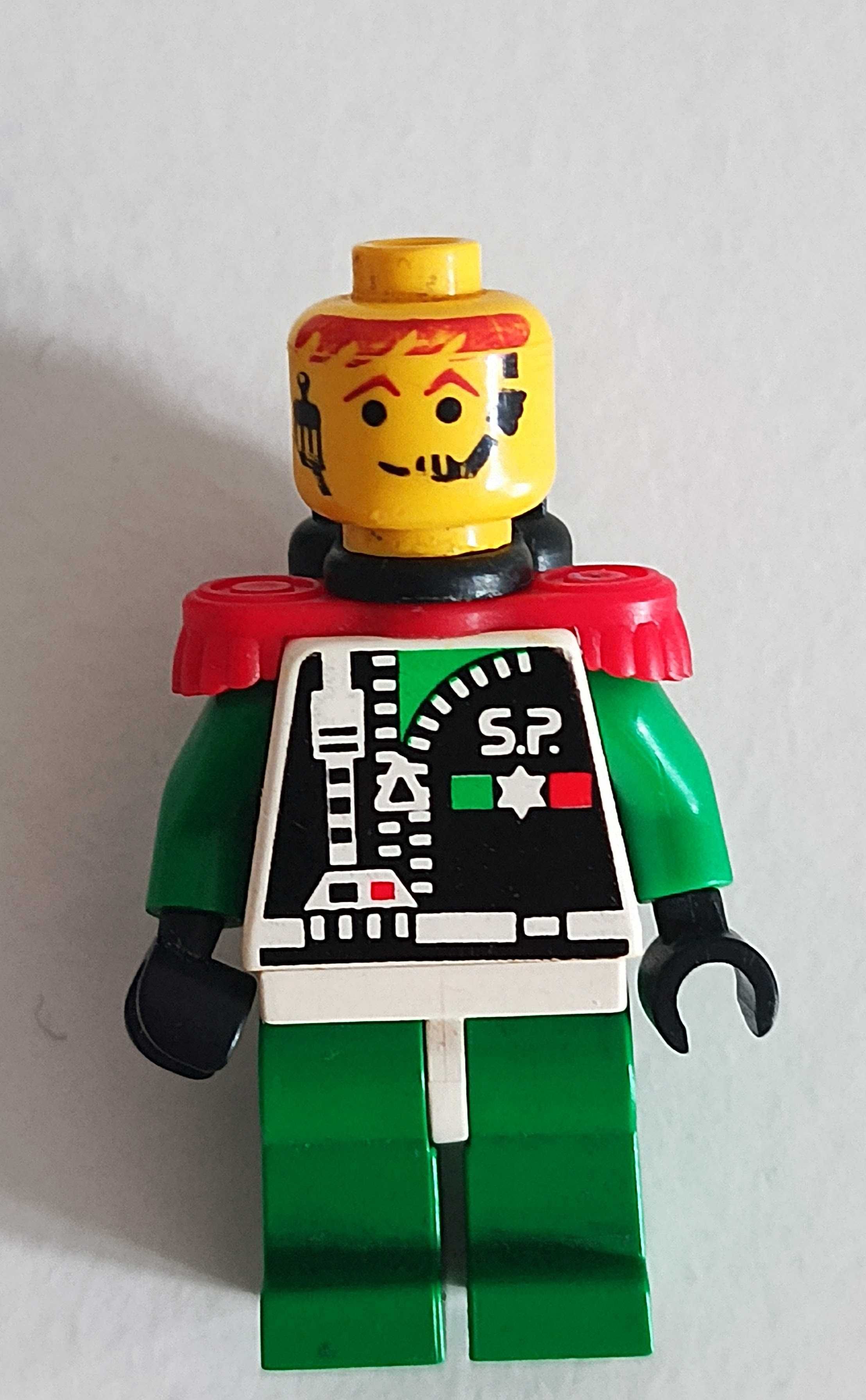 Lego 6813 - Space - Space Police II - Galactic Chief.