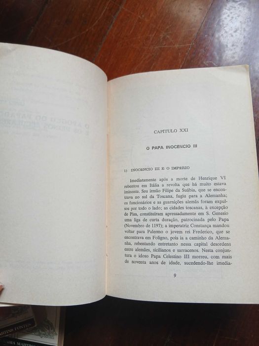 História da Idade Média - C. W. Previté-Orton